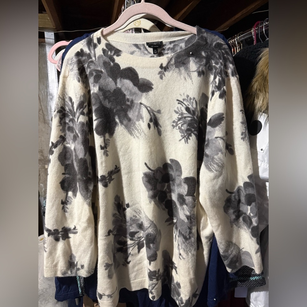 Talbots Cashmere Sweater in Cream and Gray